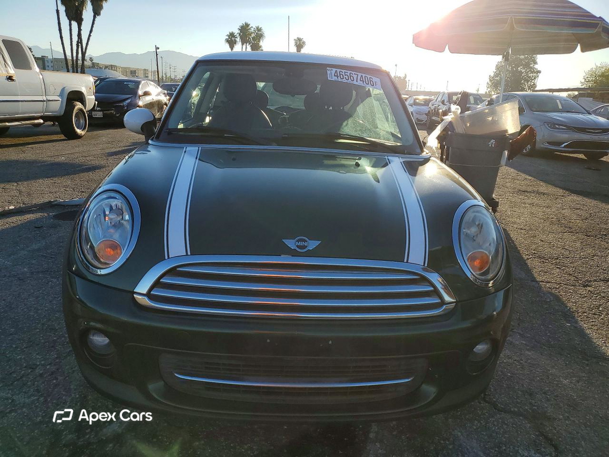 MINI Cooper 2013