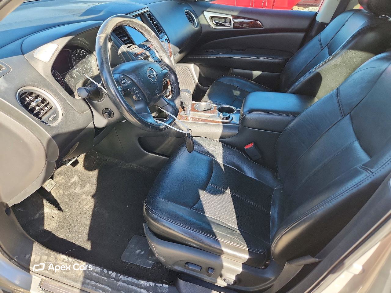 Nissan Pathfinder 2013