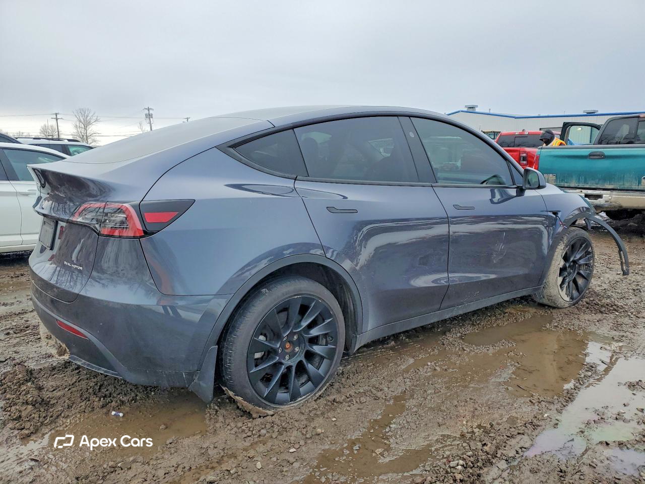 Tesla Model Y 2023
