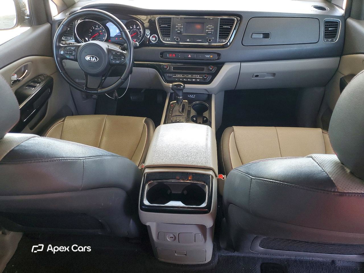 Kia Sedona 2016