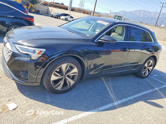 2024 Audi Q8 - Image 1 of 5