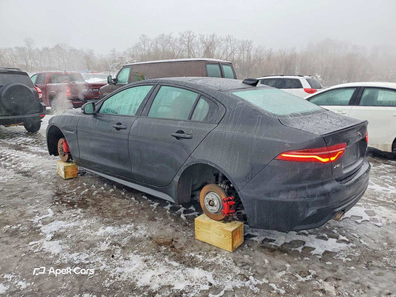 Jaguar XE 2020