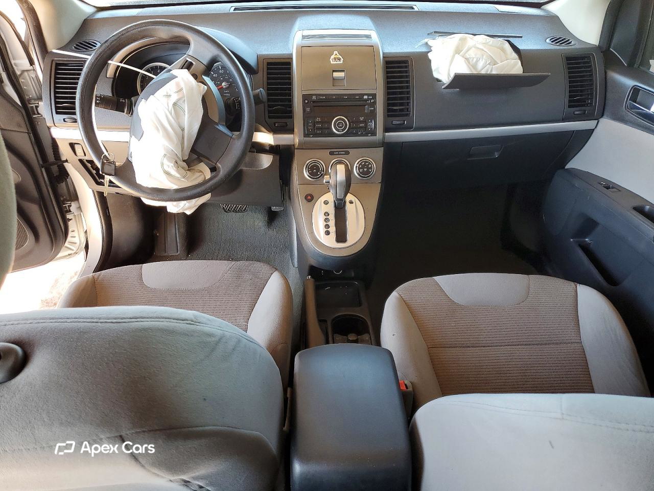 Nissan Sentra 2011