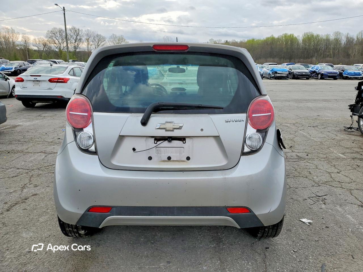 Chevrolet Spark 2015