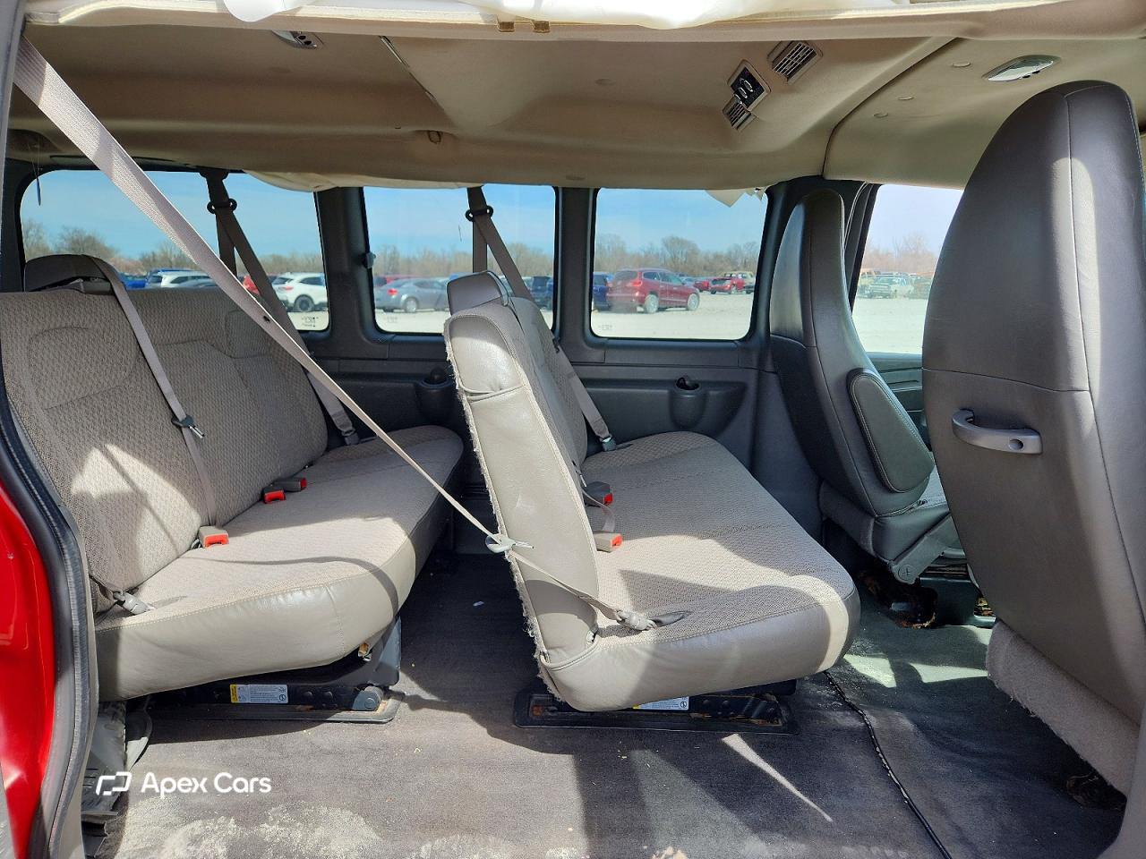 Chevrolet Express 2013