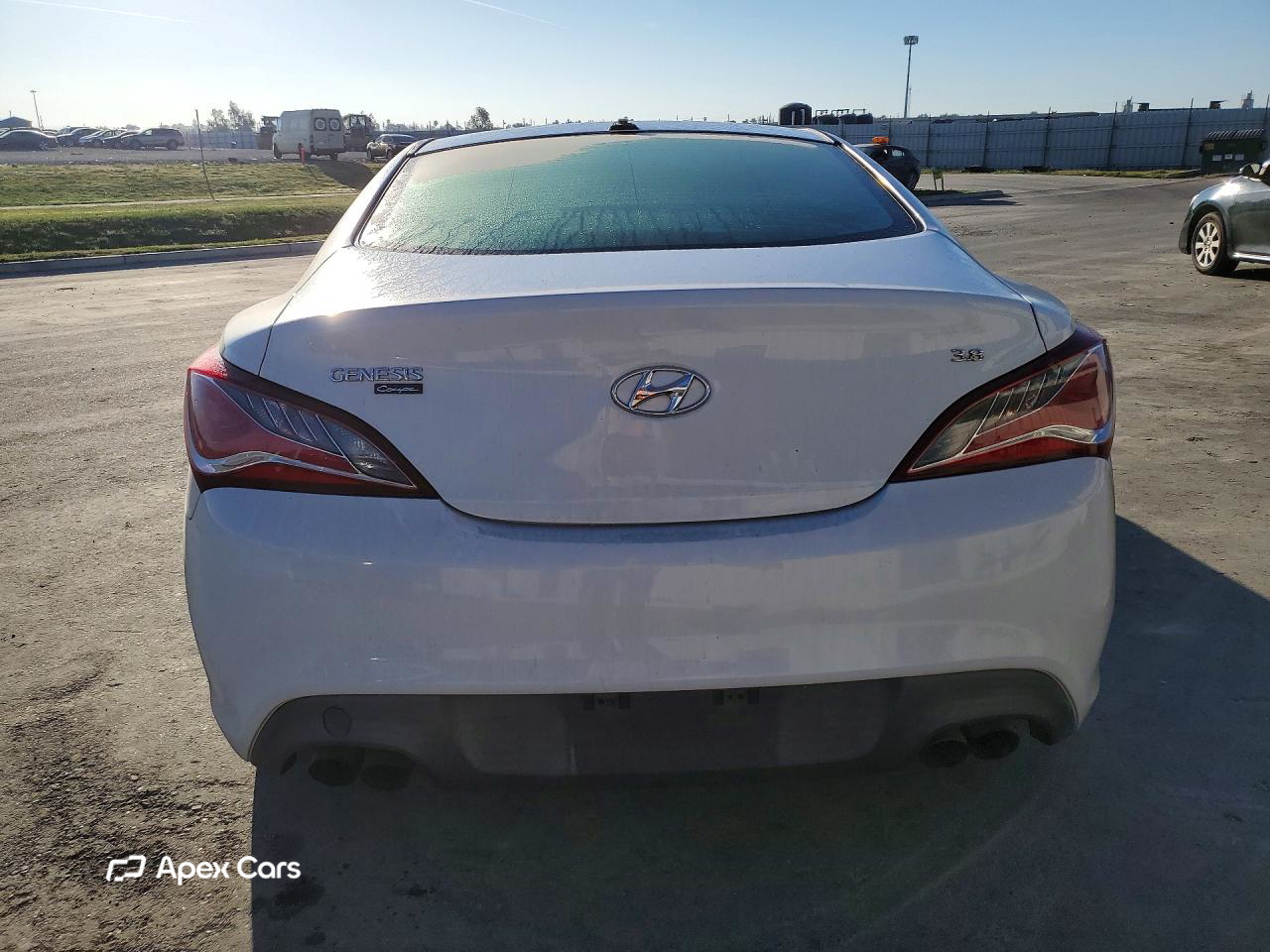 Hyundai Genesis 2016