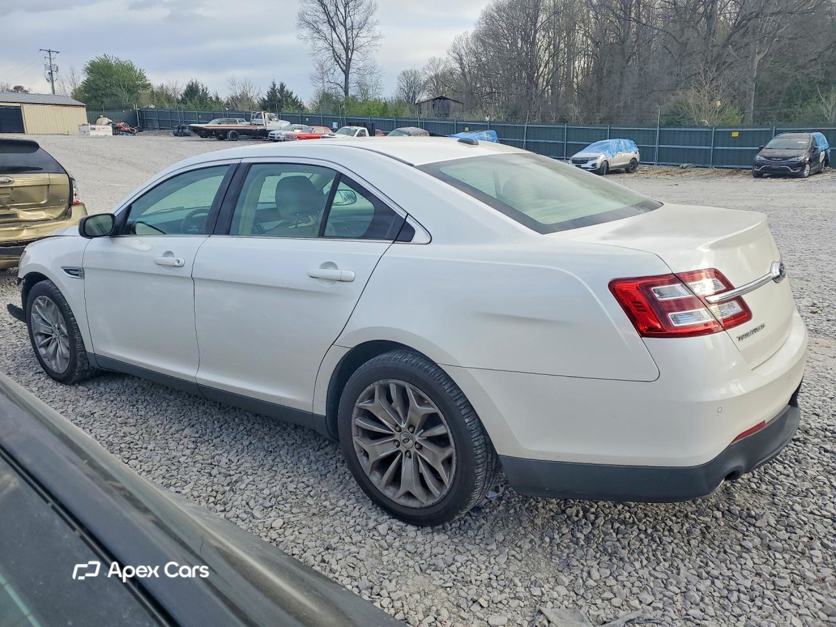 Ford Taurus 2013
