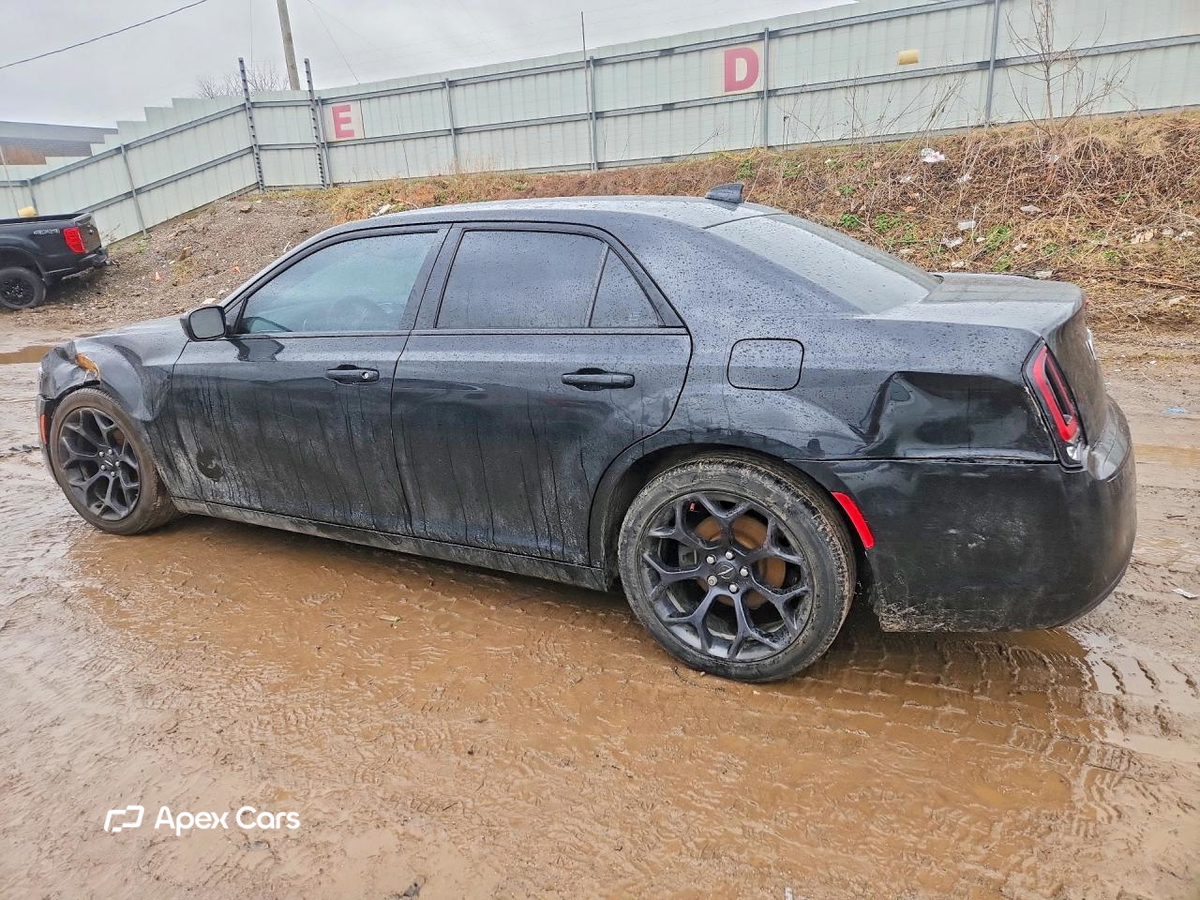 Chrysler 300 2019