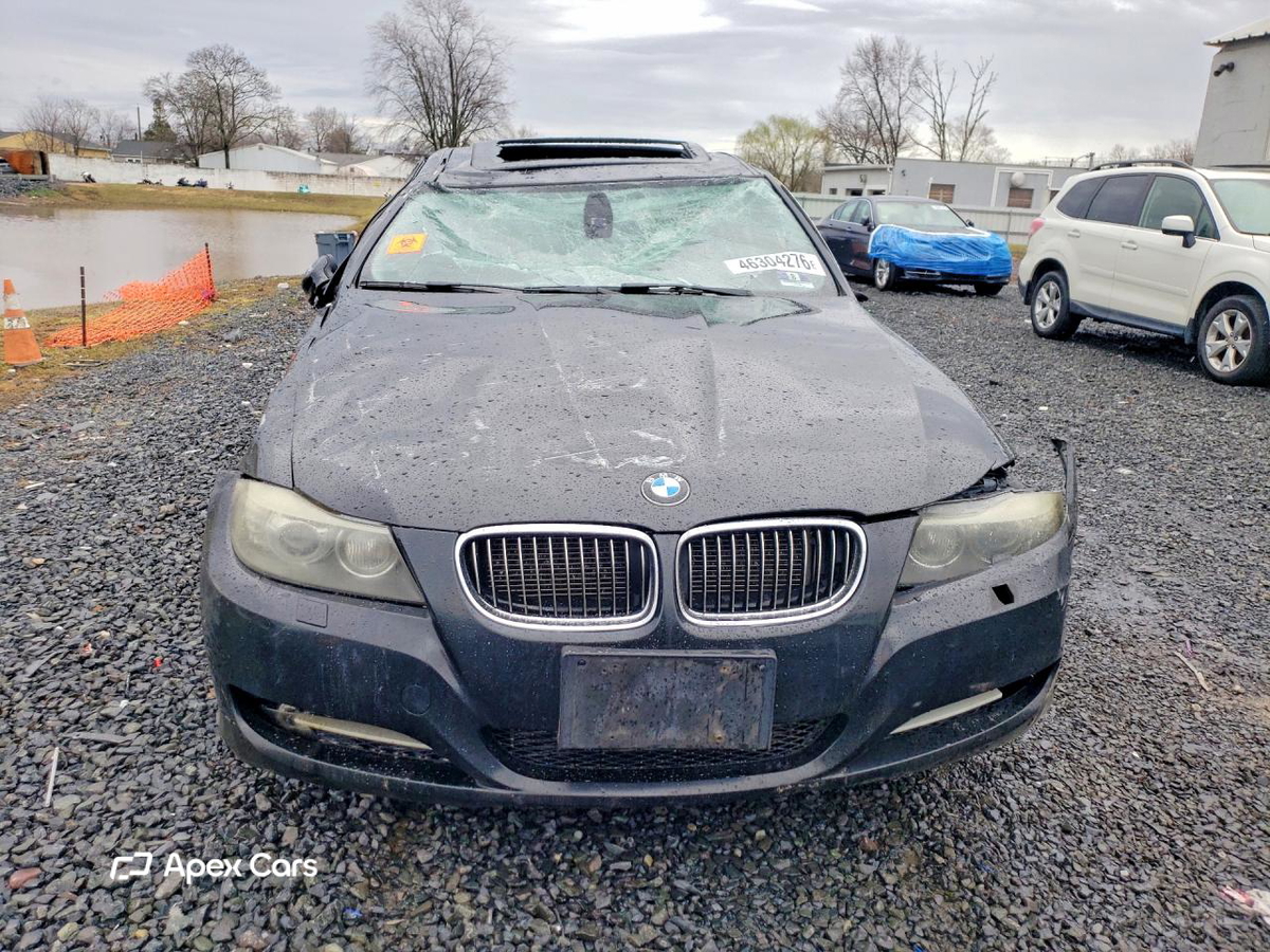 BMW Series 3 2011