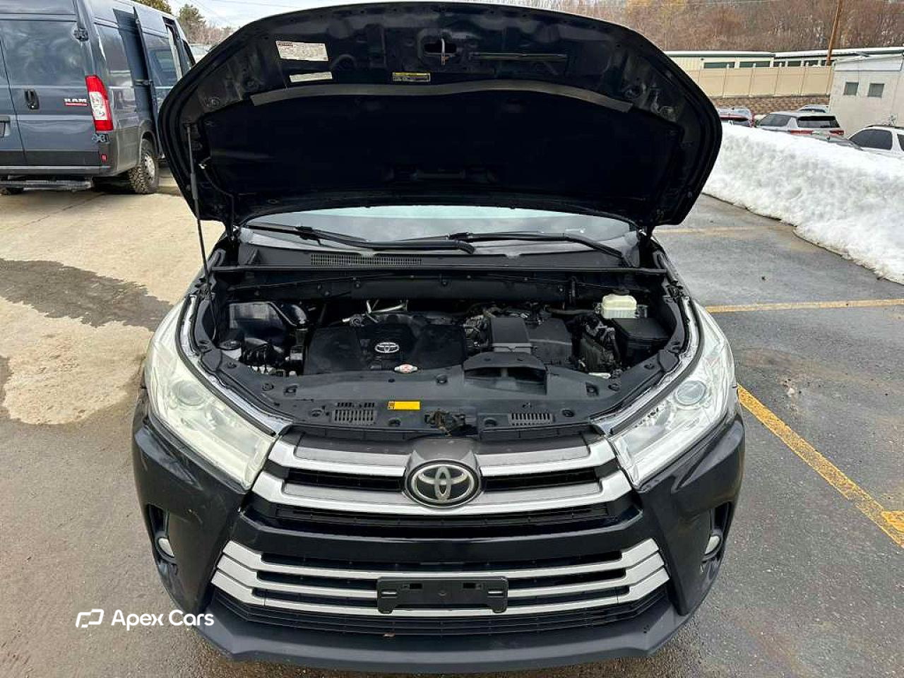 Toyota Highlander 2019