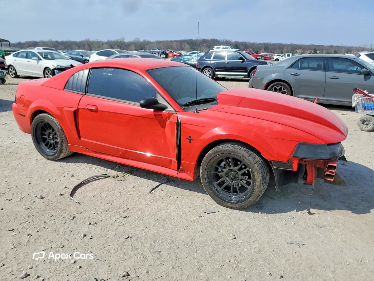 Ford Mustang 1999