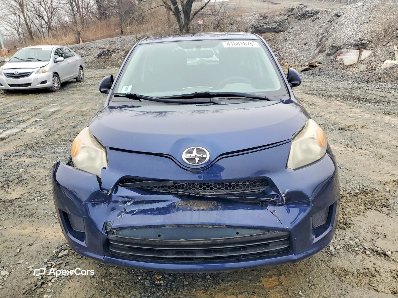 Scion xD 2013