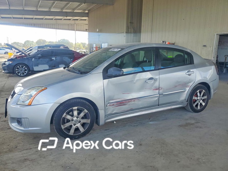 Nissan Sentra 2012 - Image 1 of 13