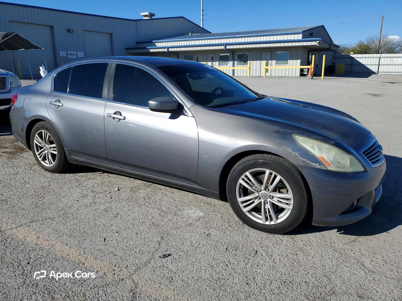 Infiniti G 2012