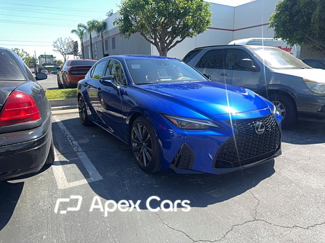 Lexus IS 2025 - Image 1 of 14