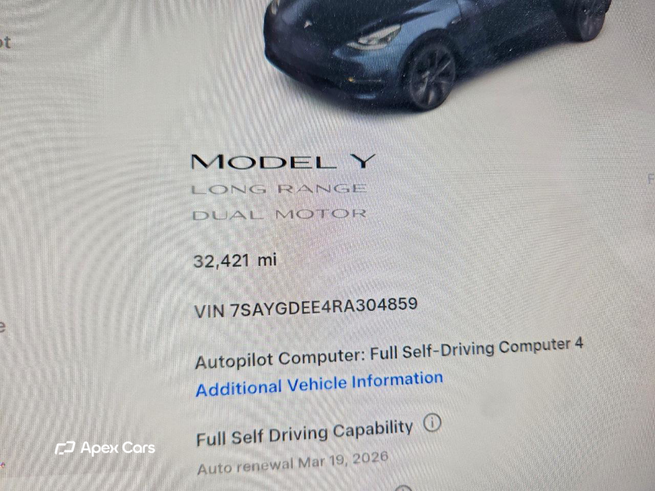 Tesla Model Y 2024