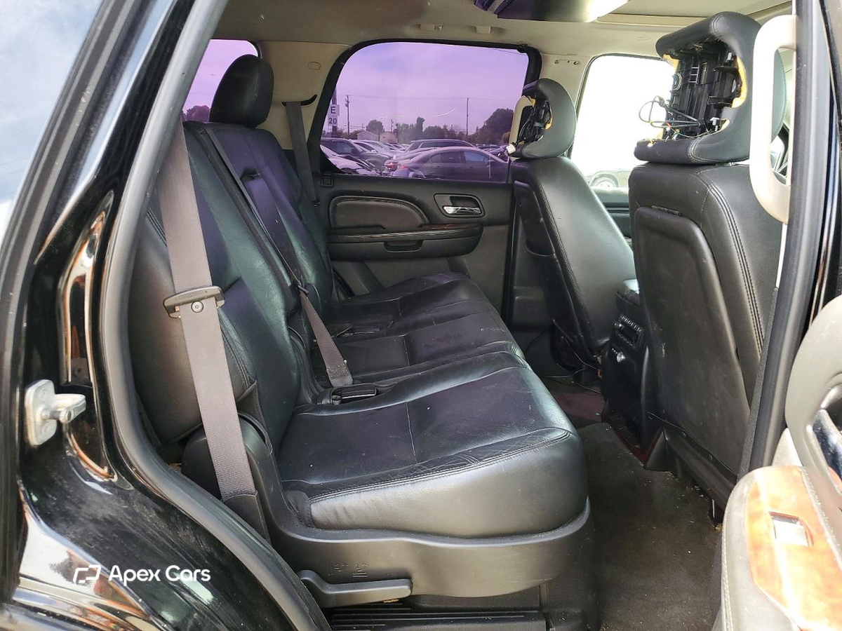 Cadillac Escalade 2011
