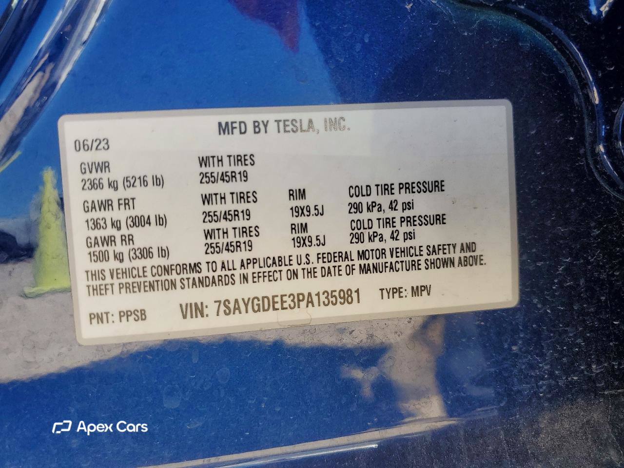 Tesla Model Y 2023