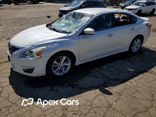 Nissan Altima 2013 - Image 1 of 13