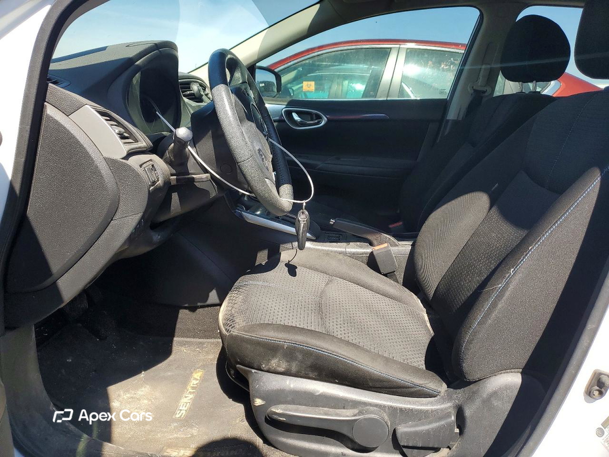Nissan Sentra 2018