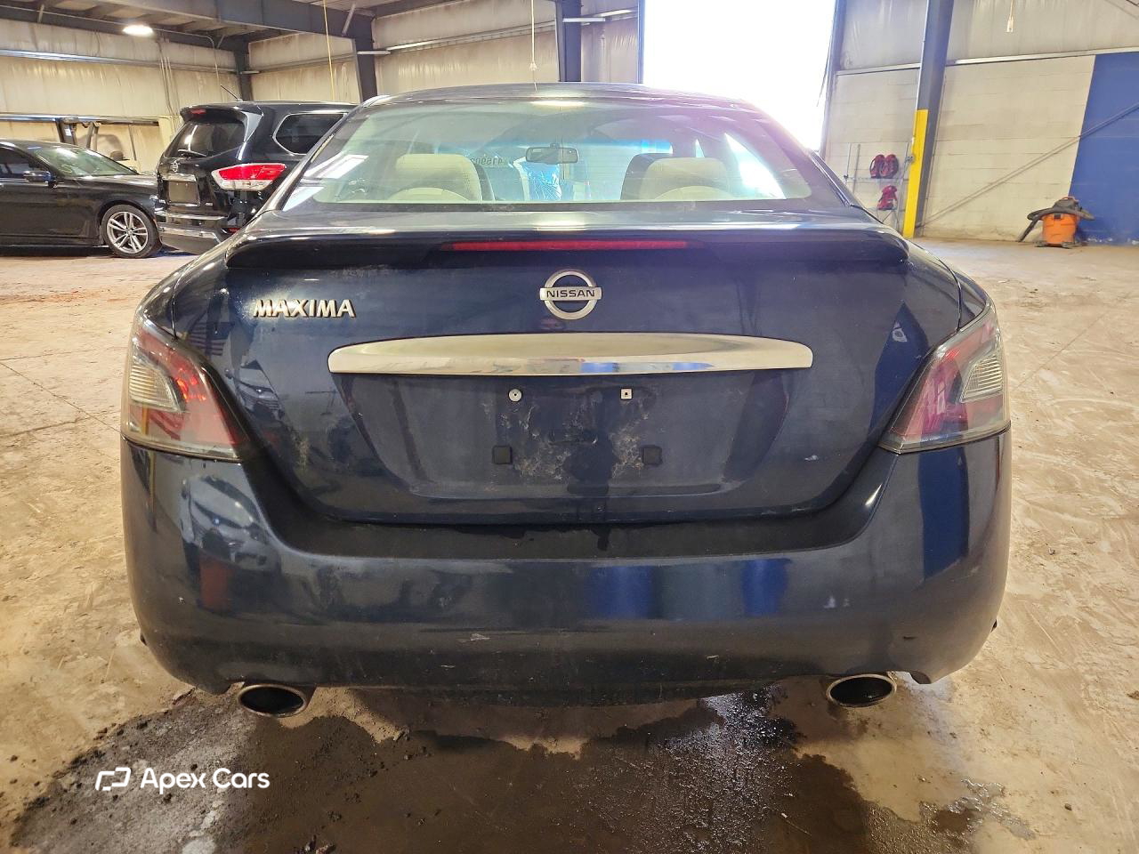 Nissan Maxima 2014