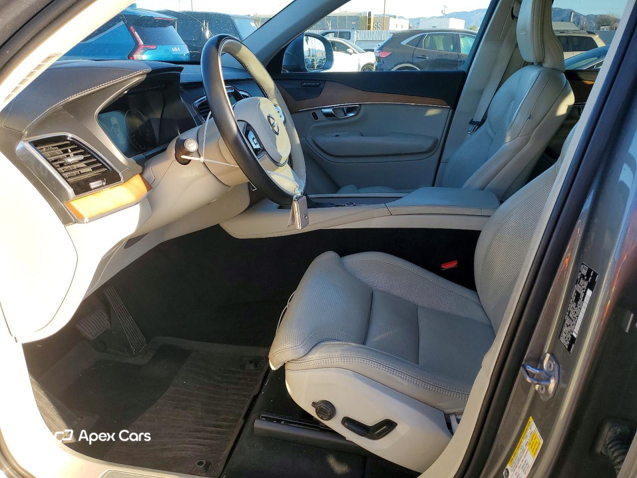 Volvo XC90 2019