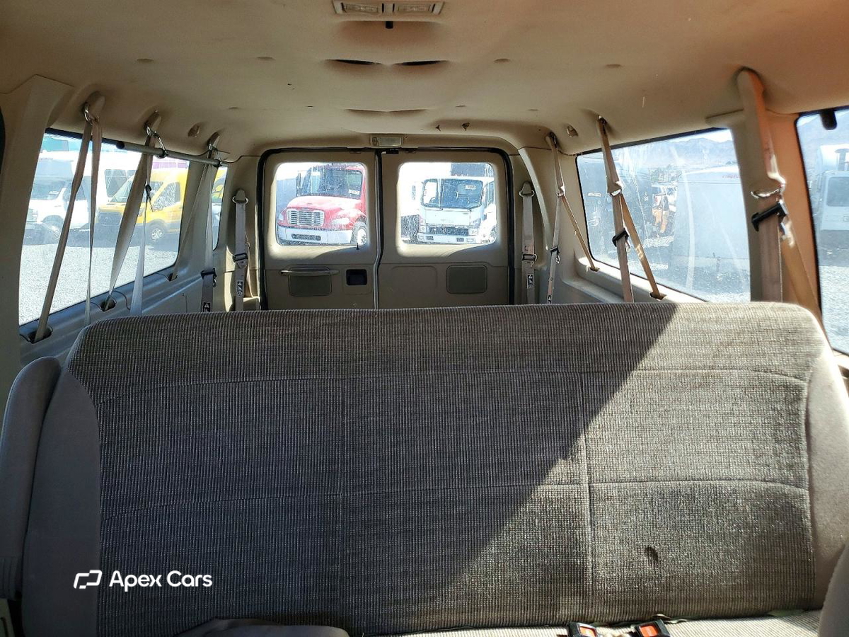 Ford Econoline 2002