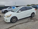 Hyundai Accent 2012
