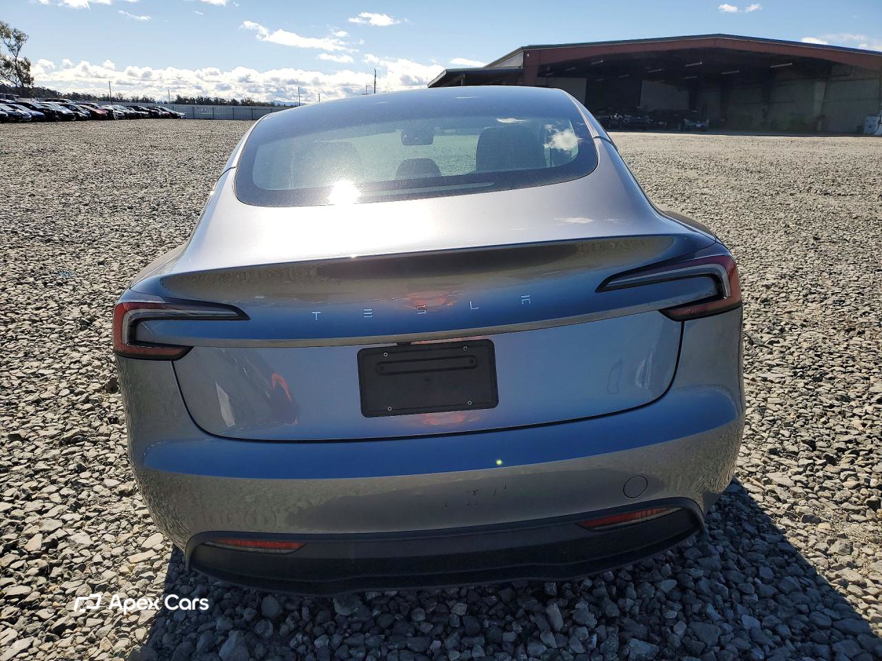 Tesla Model 3 2024
