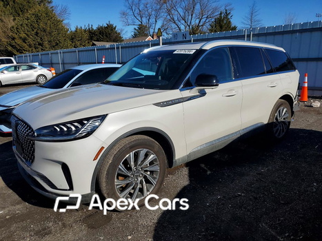 Lincoln Aviator 2025 - Image 1 of 13