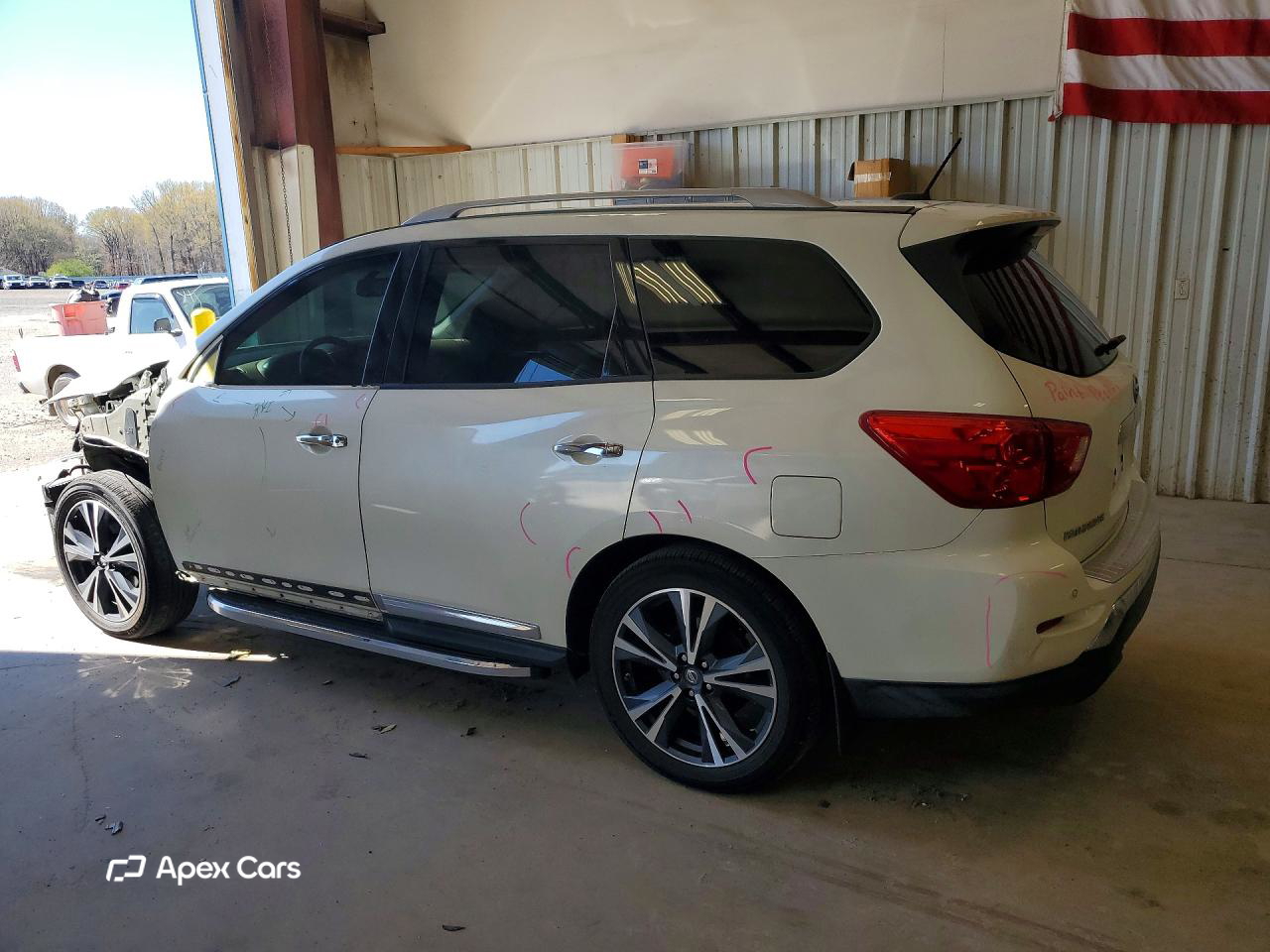 Nissan Pathfinder 2018