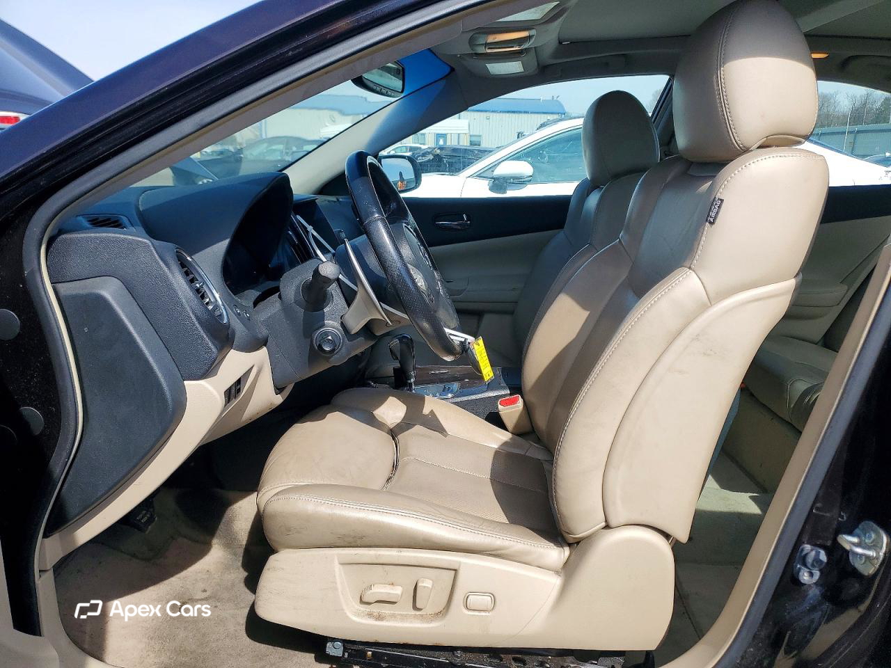 Nissan Maxima 2014