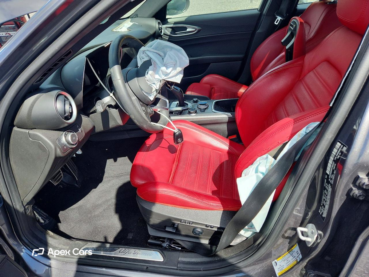 Alfa Romeo Giulia 2024