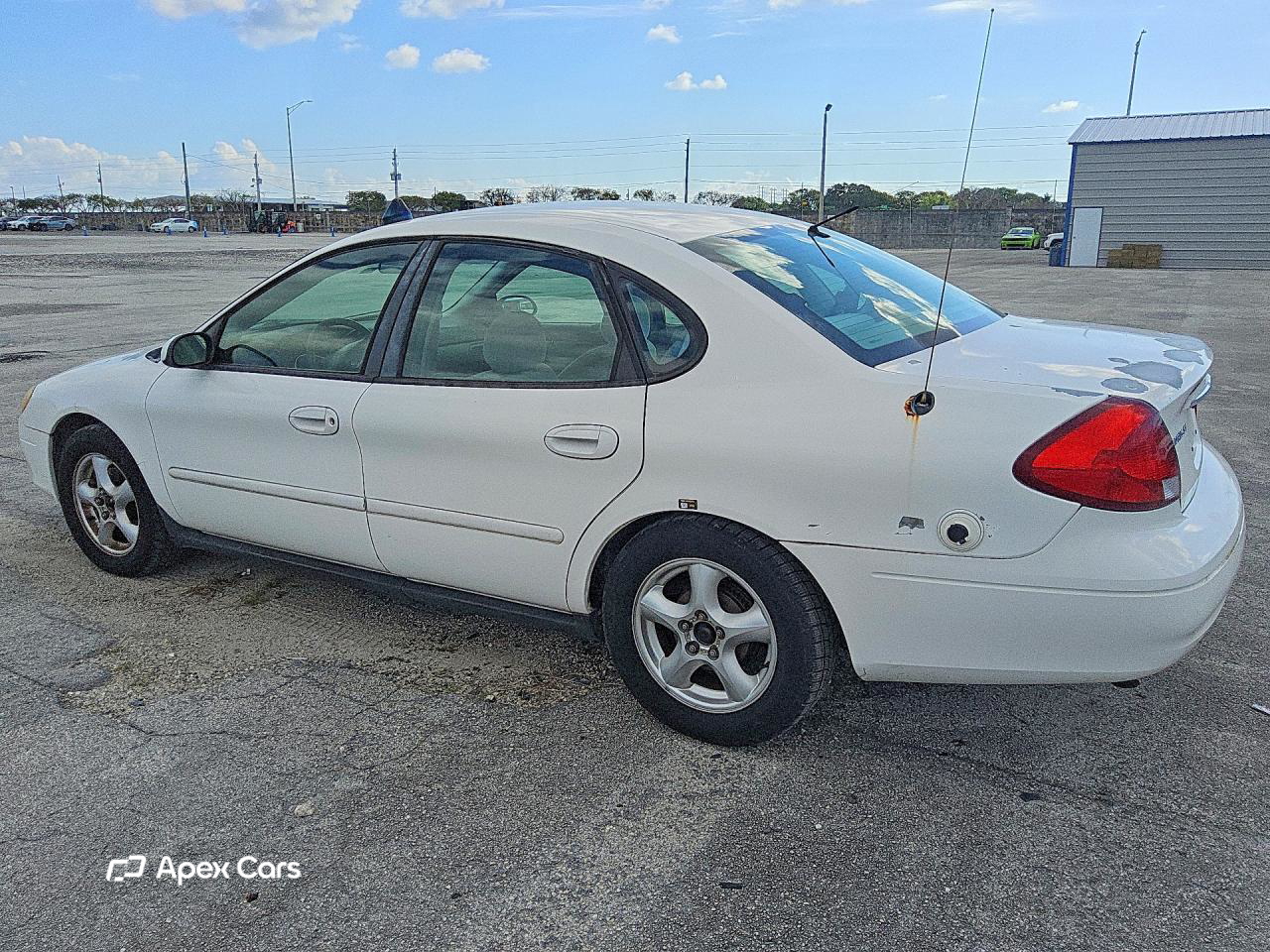 Ford Taurus 2002