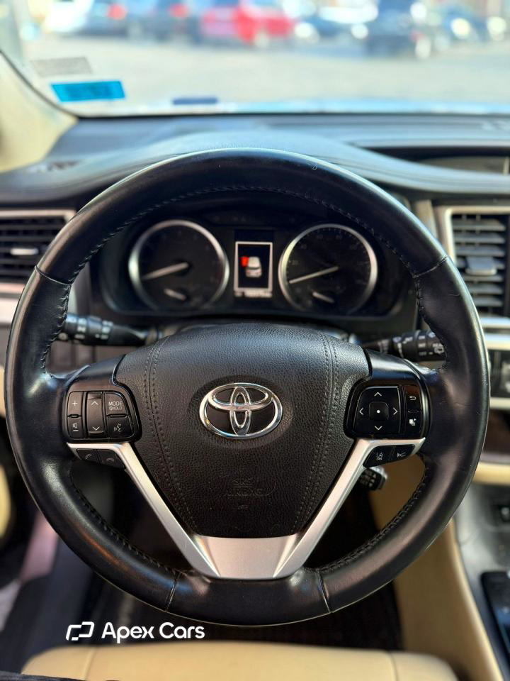 Toyota Highlander 2018