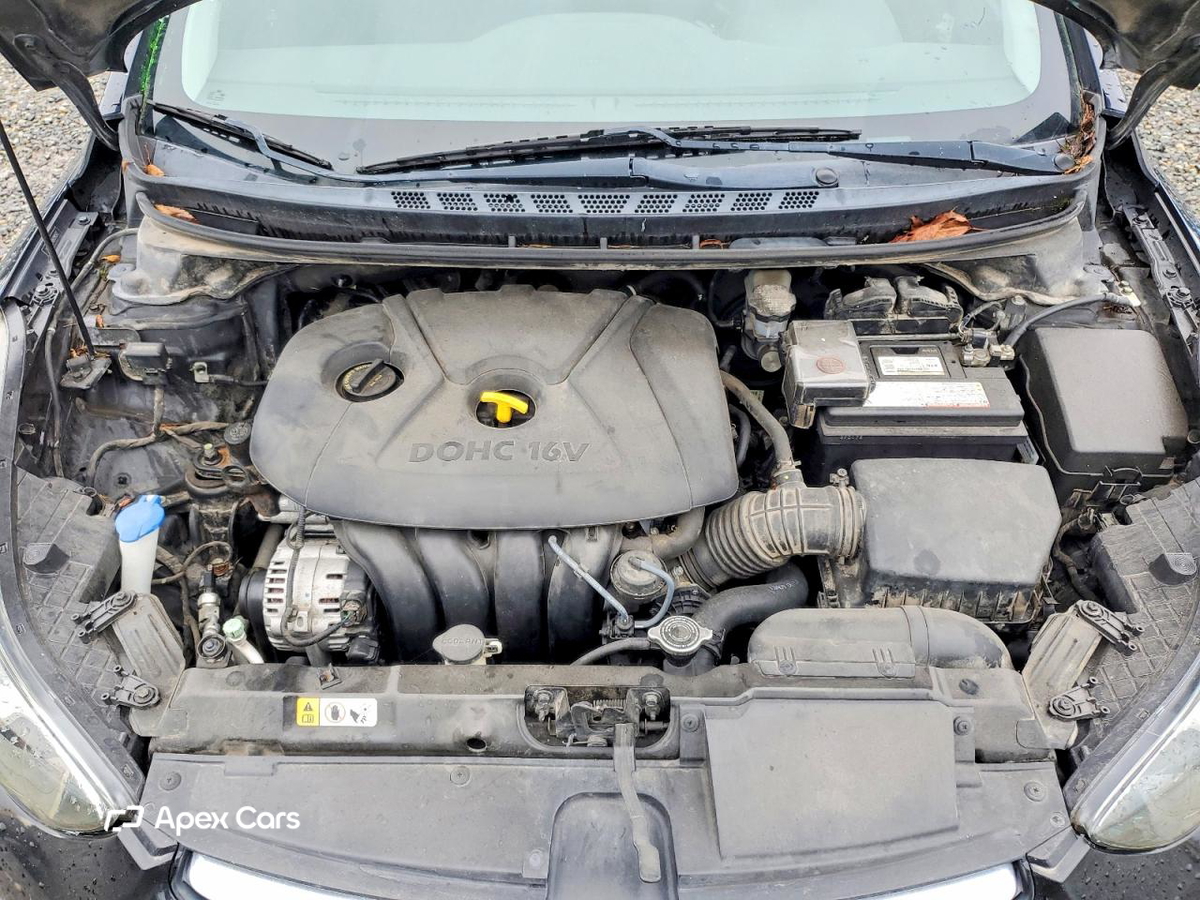 Hyundai Elantra 2013