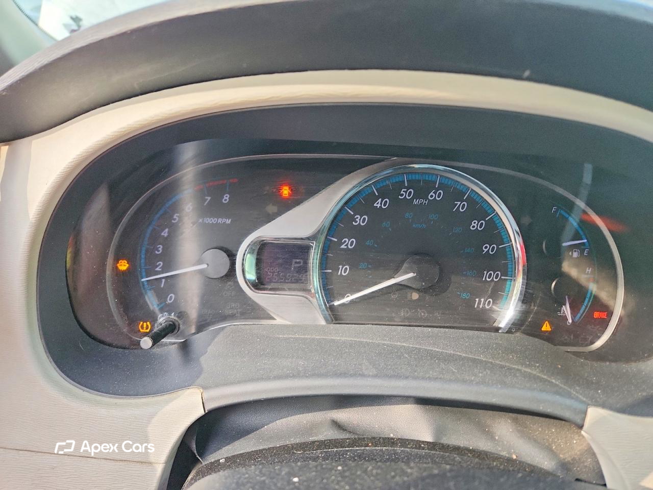 Toyota Sienna 2011