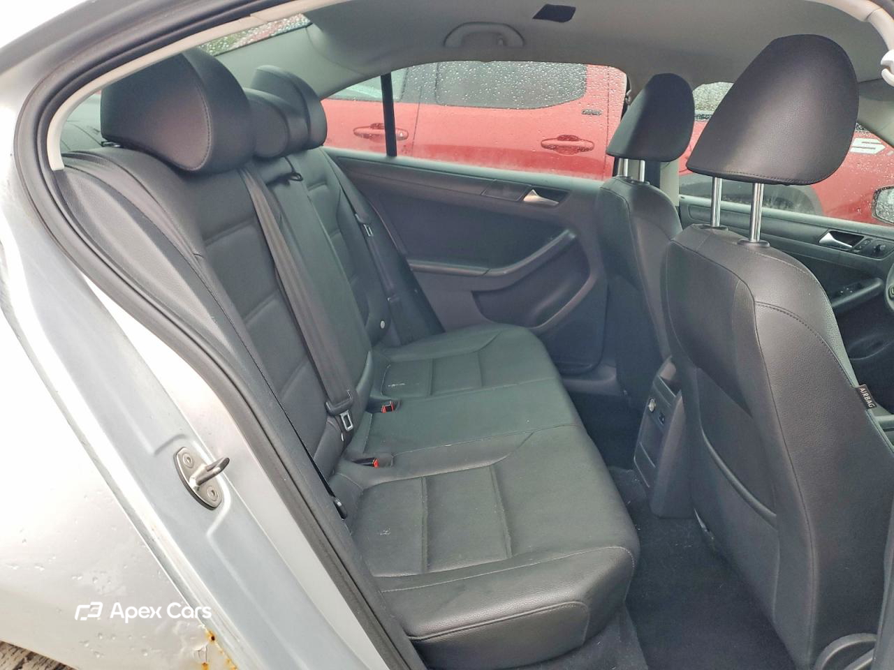 Volkswagen Jetta 2012