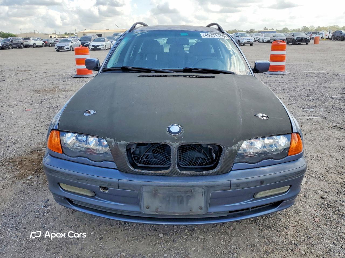 BMW Series 3 2000