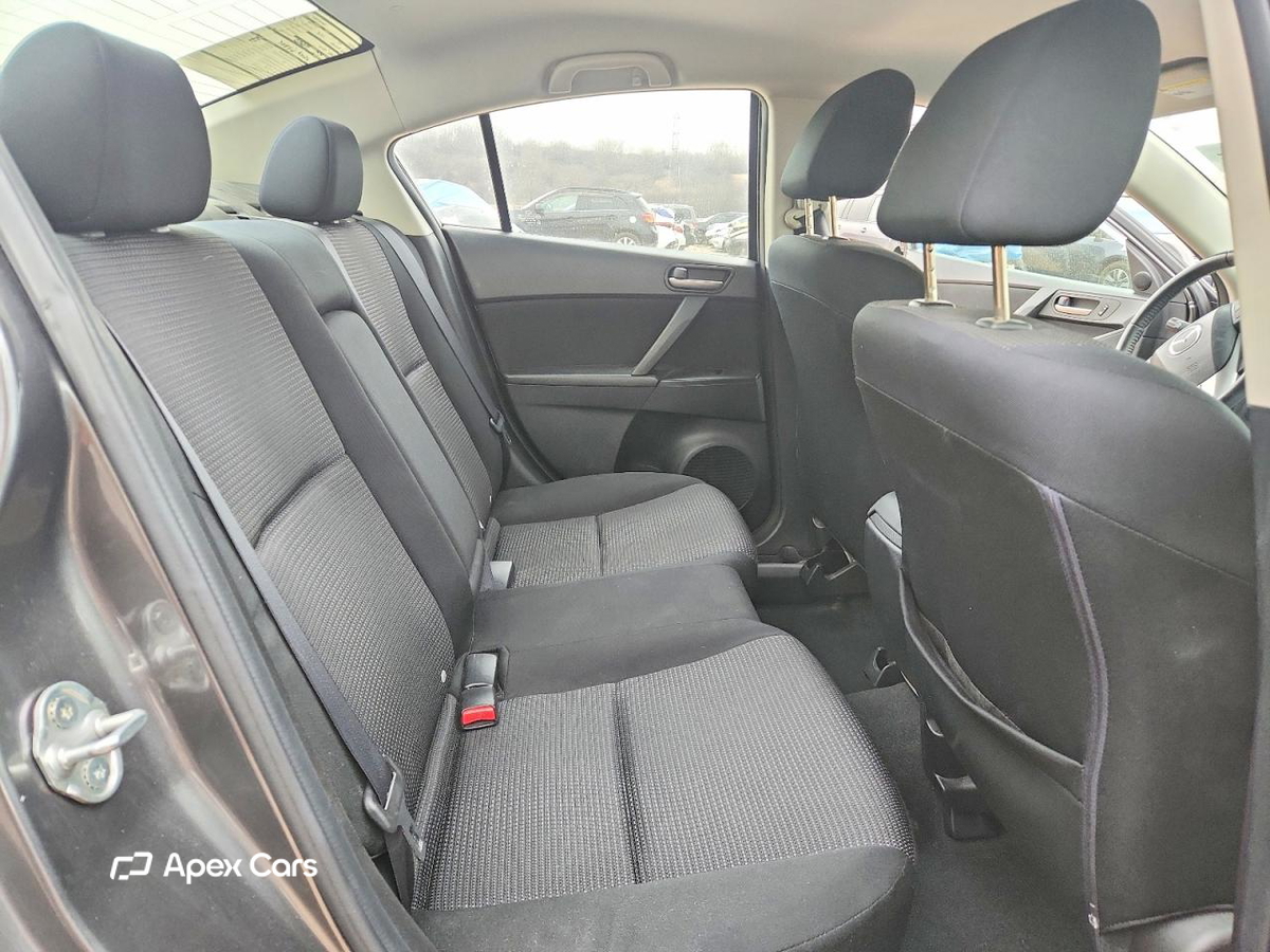 Mazda 3 2012