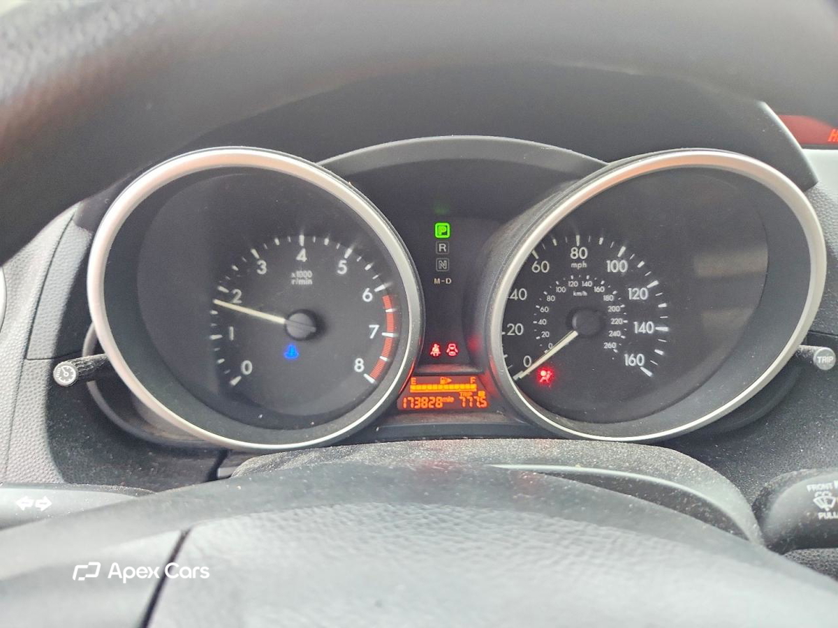 Mazda 5 2012