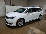 Chrysler Pacifica 2019