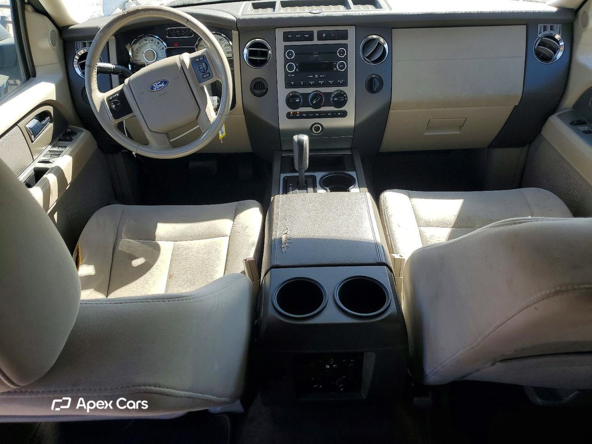 Ford Expedition 2012