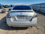 Nissan Altima 2010