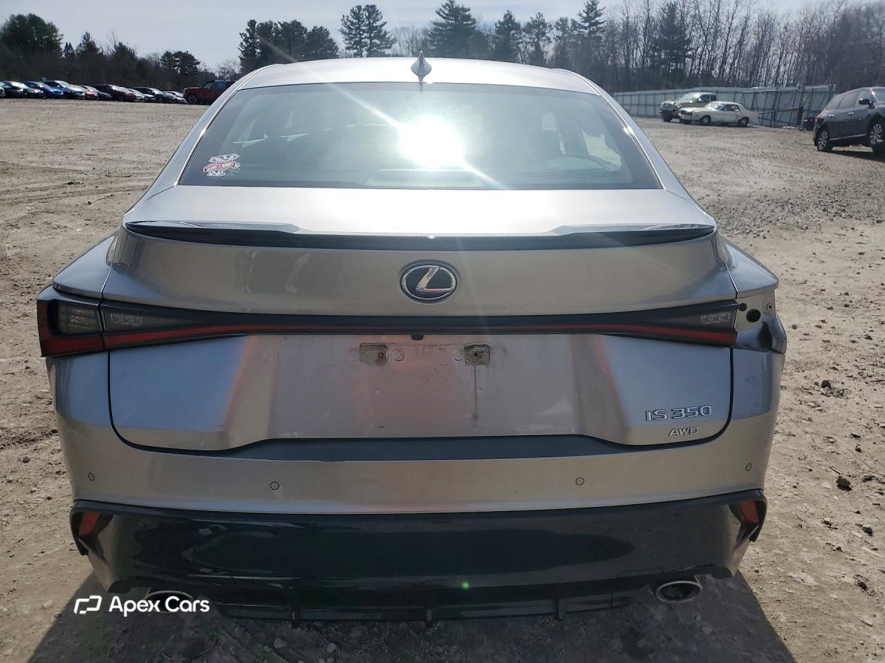 Lexus IS 2022