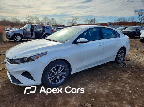 Kia Forte 2024 - Image 1 of 12