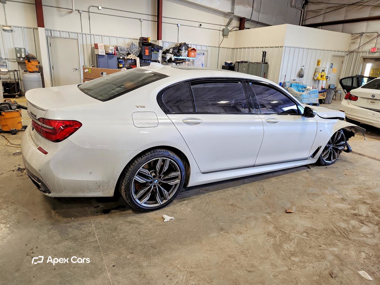 BMW Series 7 2019