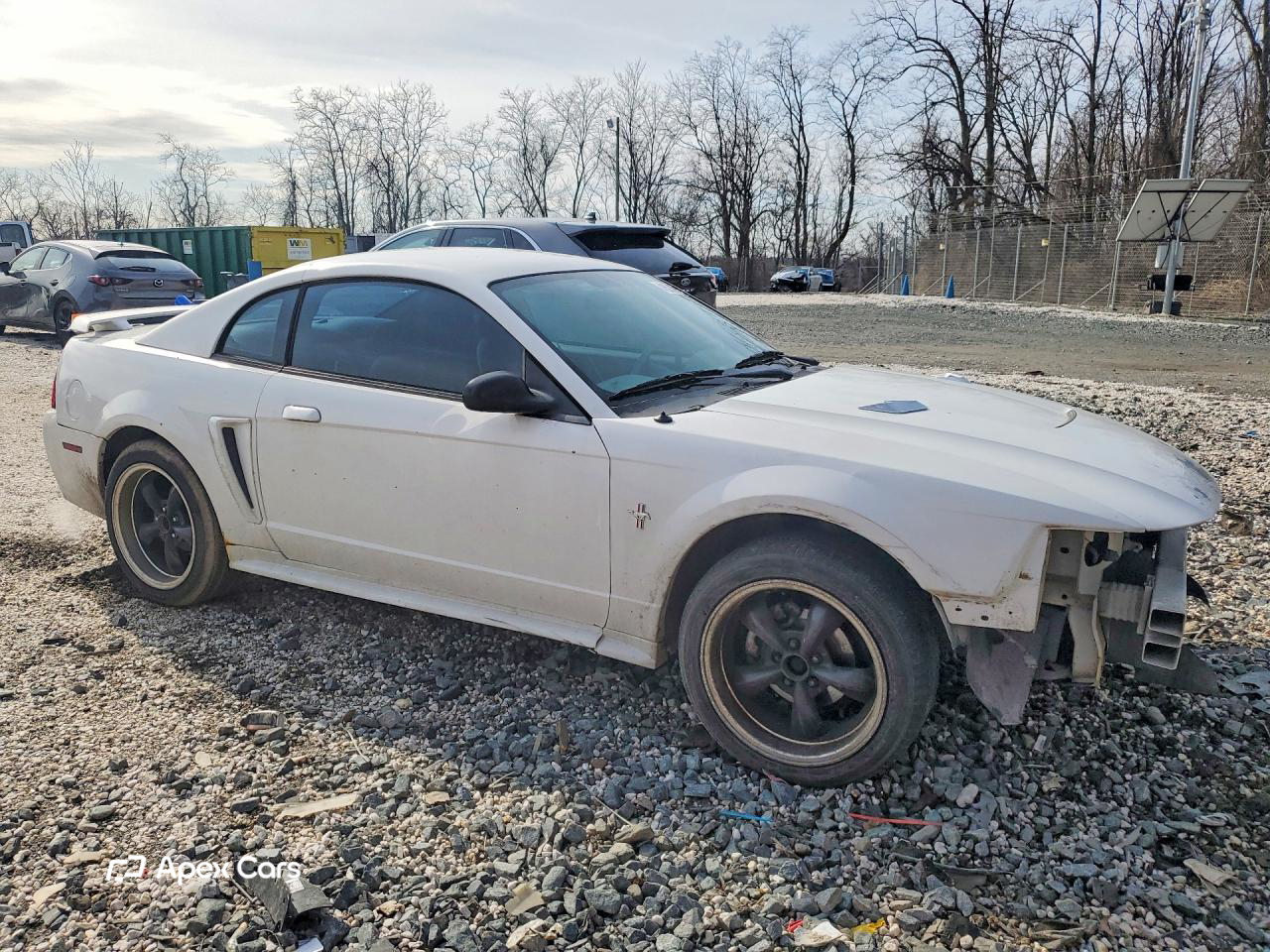 Ford Mustang 2003