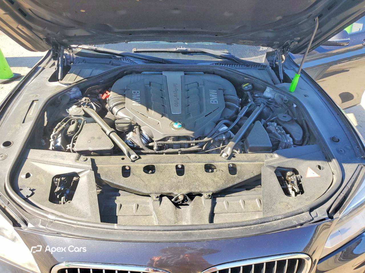 BMW Series 7 2015