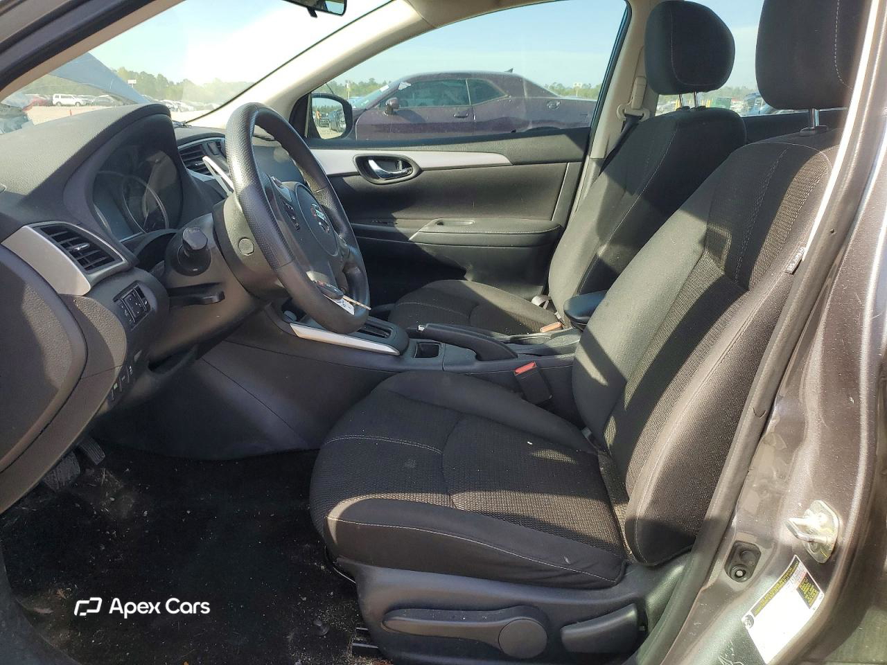Nissan Sentra 2018